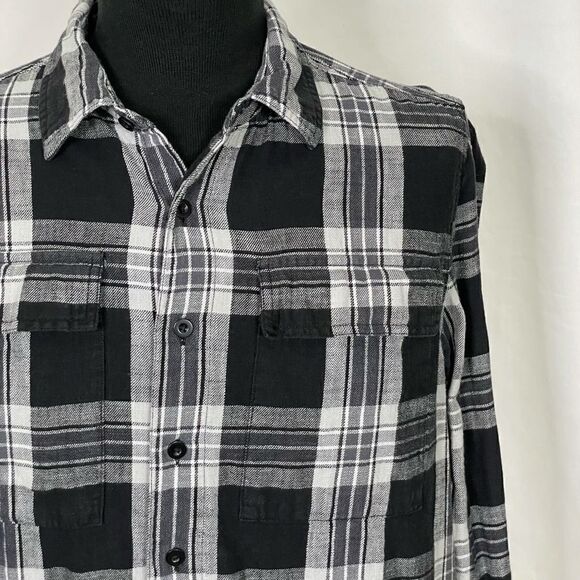 American Eagle Outfitter’s Plaid Flannel Button Down Shirt - Women’s L - Picture 5 of 9